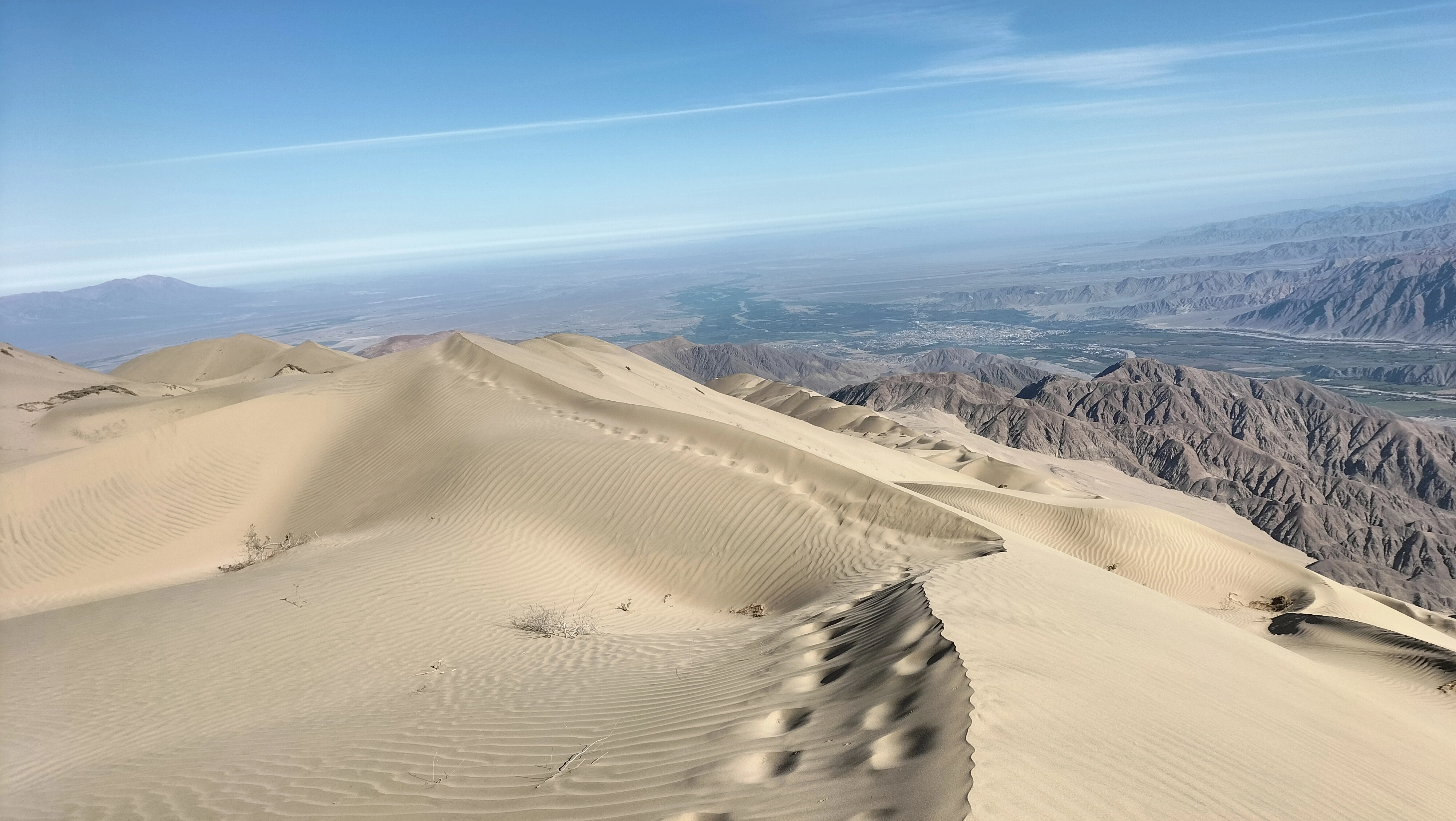 Escalada en Cerro Blanco, la duna más alta del mundo