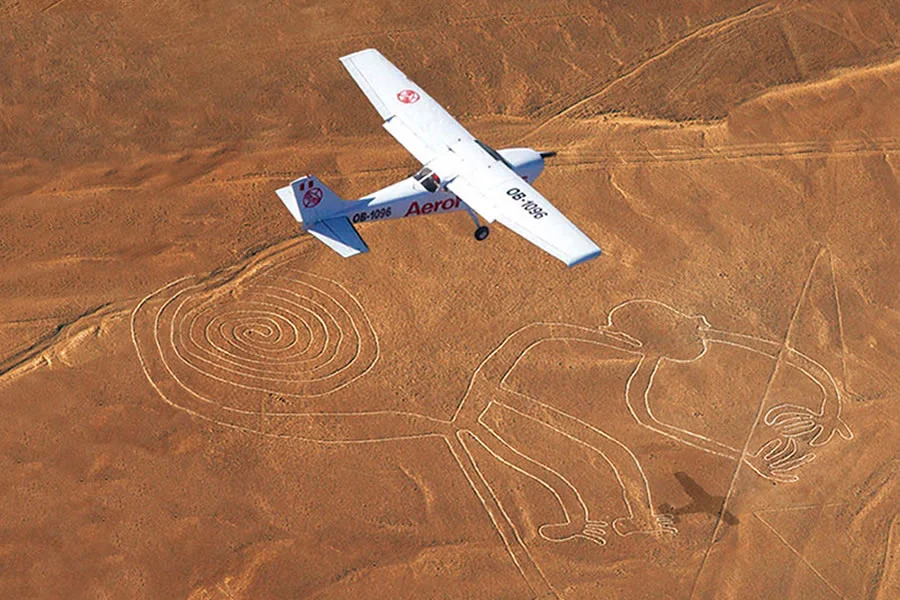 Sobrevuelo sobre las Líneas de Nasca